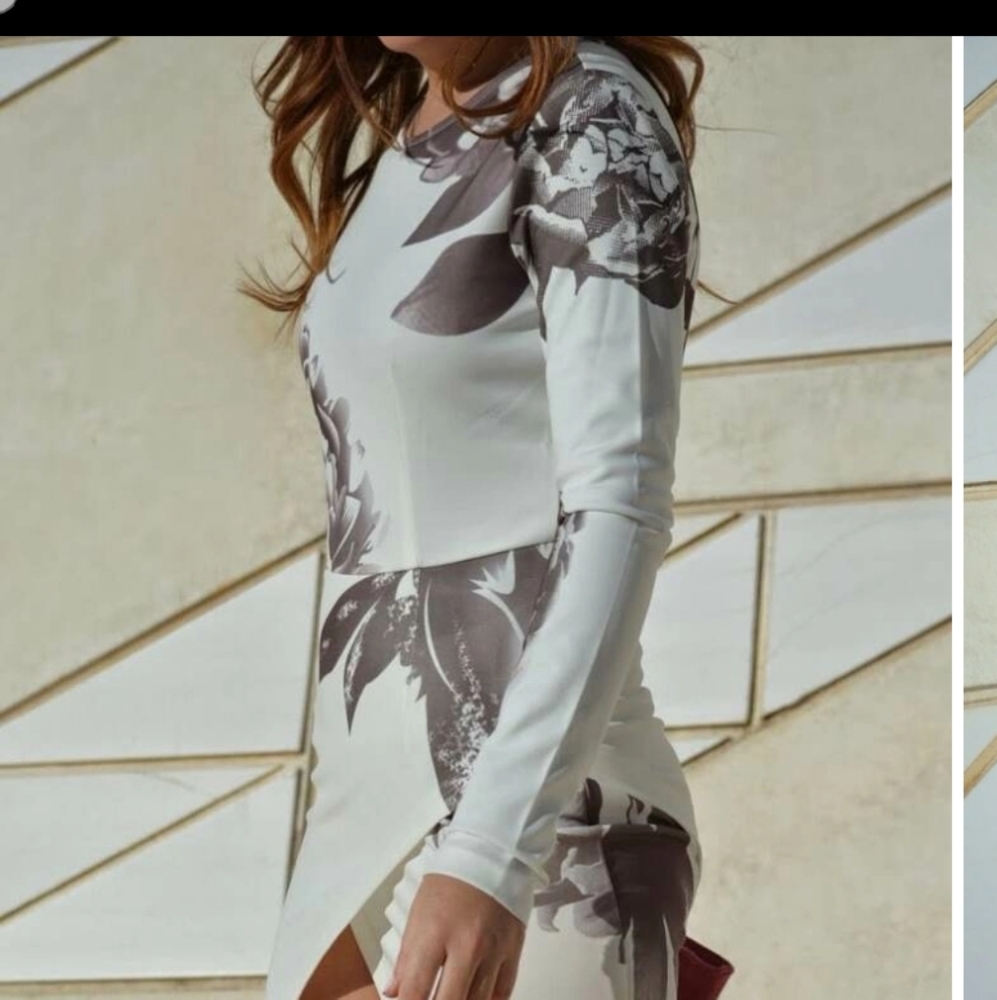 Asymmetrical Grey and White Dress Size S